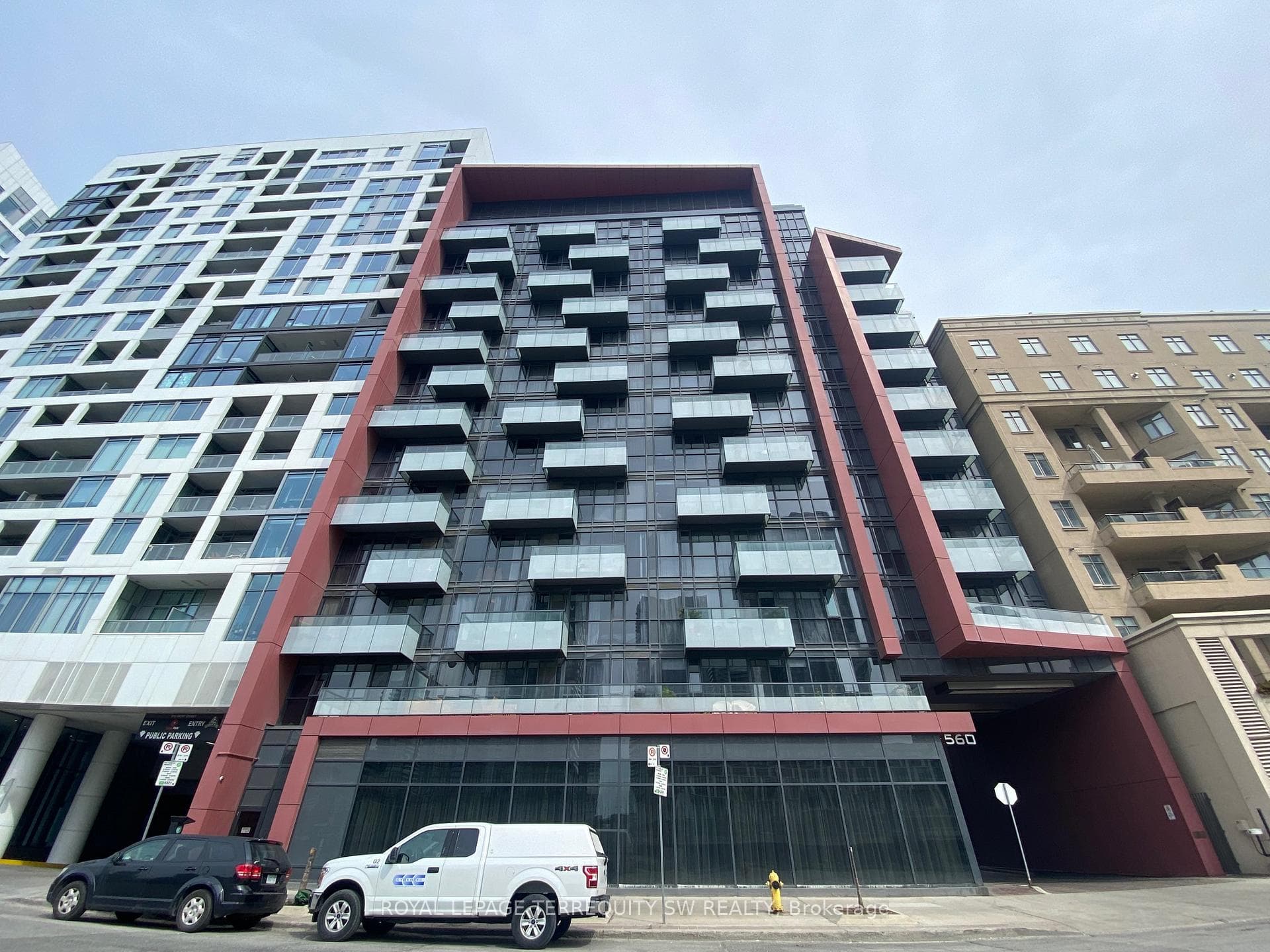 560 Front Street Unit 330, Downtown Toronto / Waterfront, ON M5V 1C1 - Photo 1
