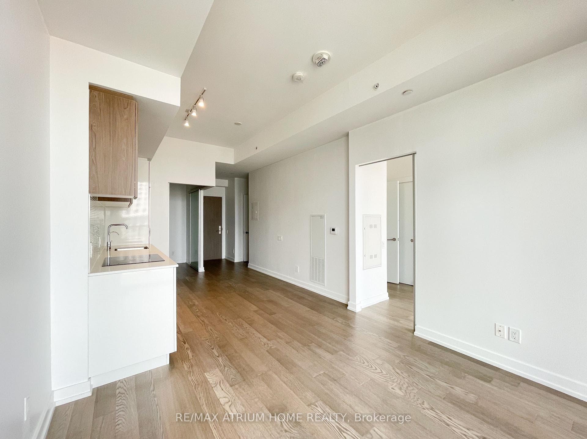 161 Roehampton Avenue Unit 2113, Toronto C10