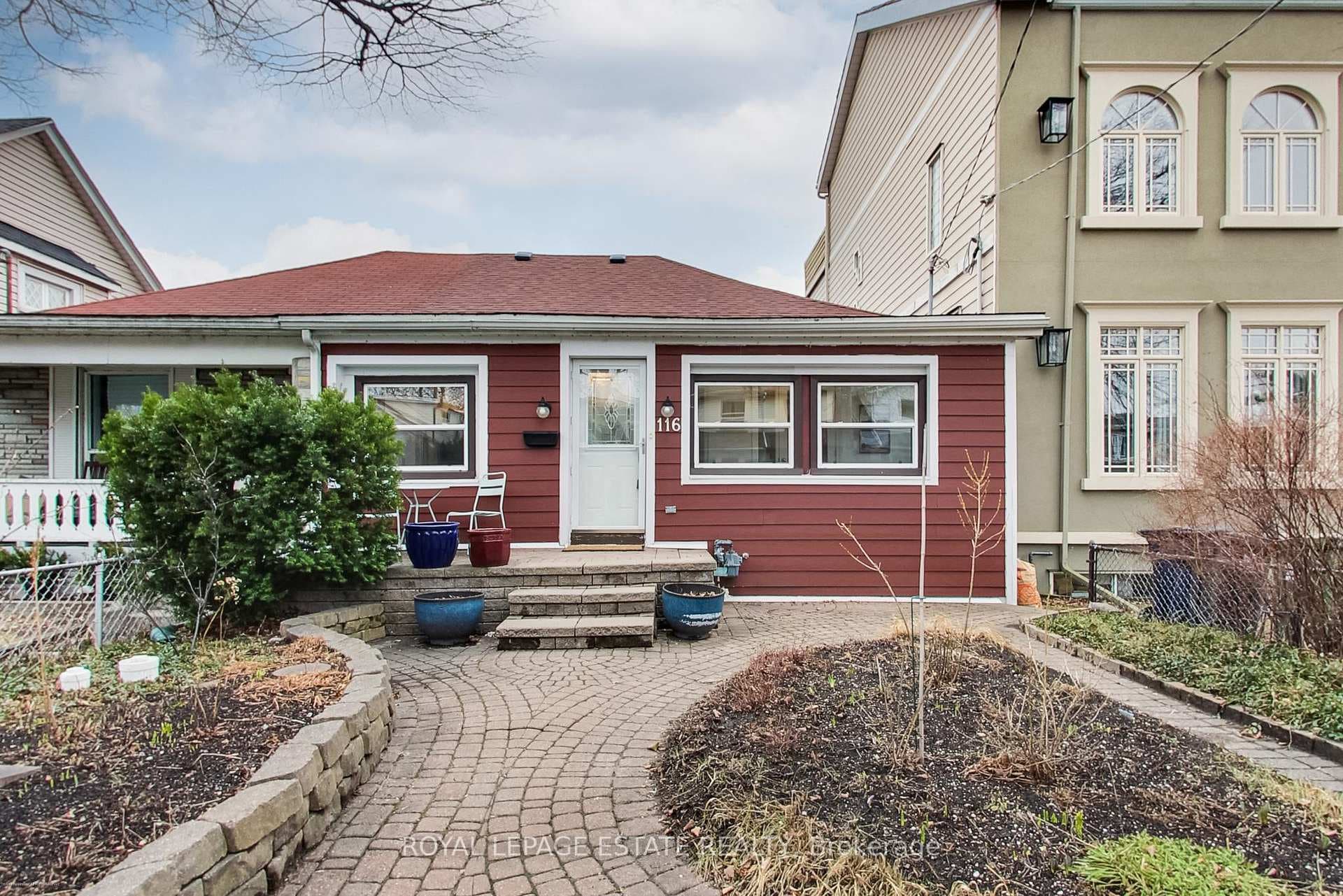 116 Hannaford Street, The Beaches / Upper Beaches, ON M4E 3H1 - Photo 1