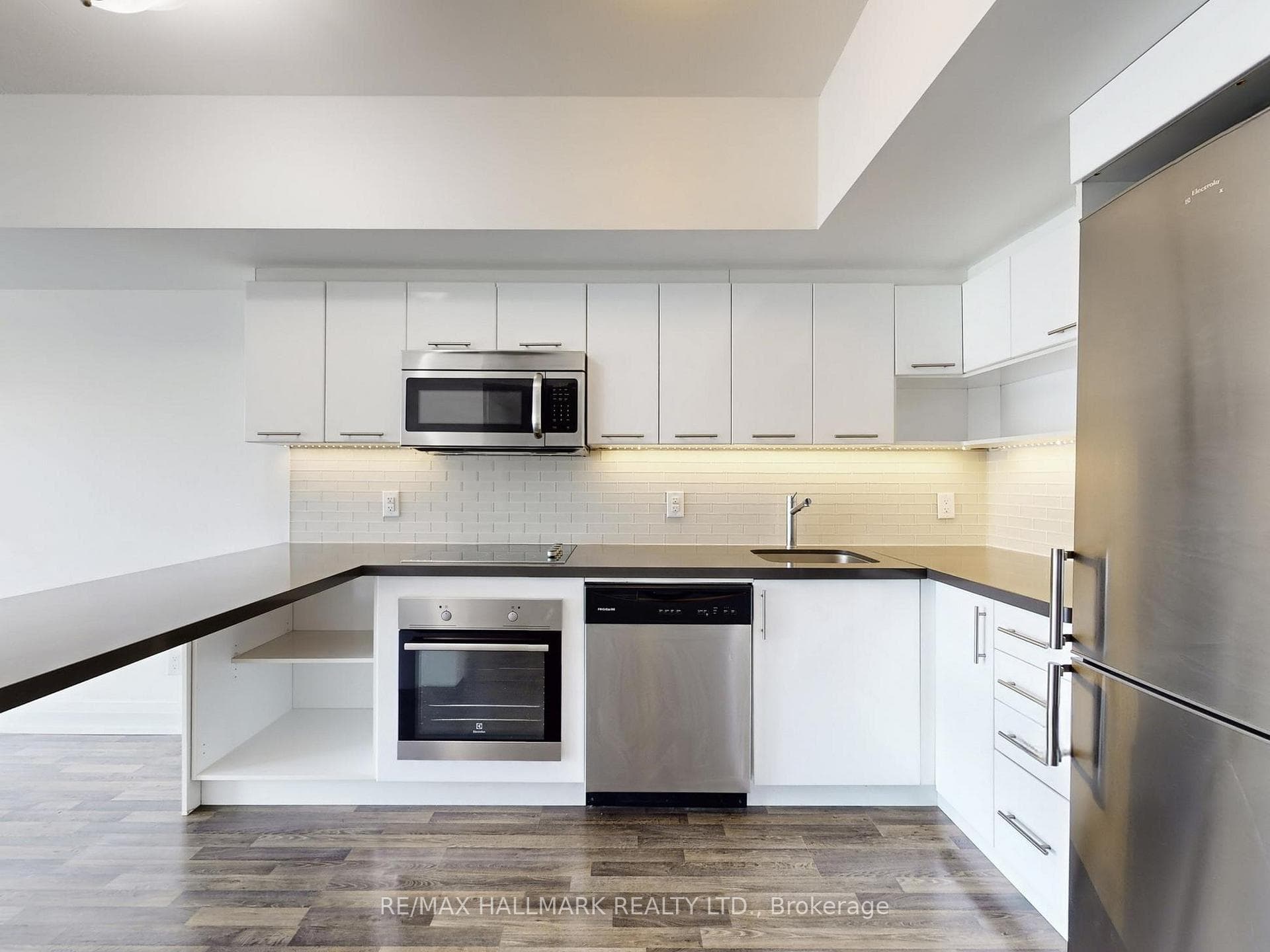 565 Wilson Avenue Unit 1207 W, North York (Bathurst Manor / Clanton Park), ON M3H 0C6 - Photo 1