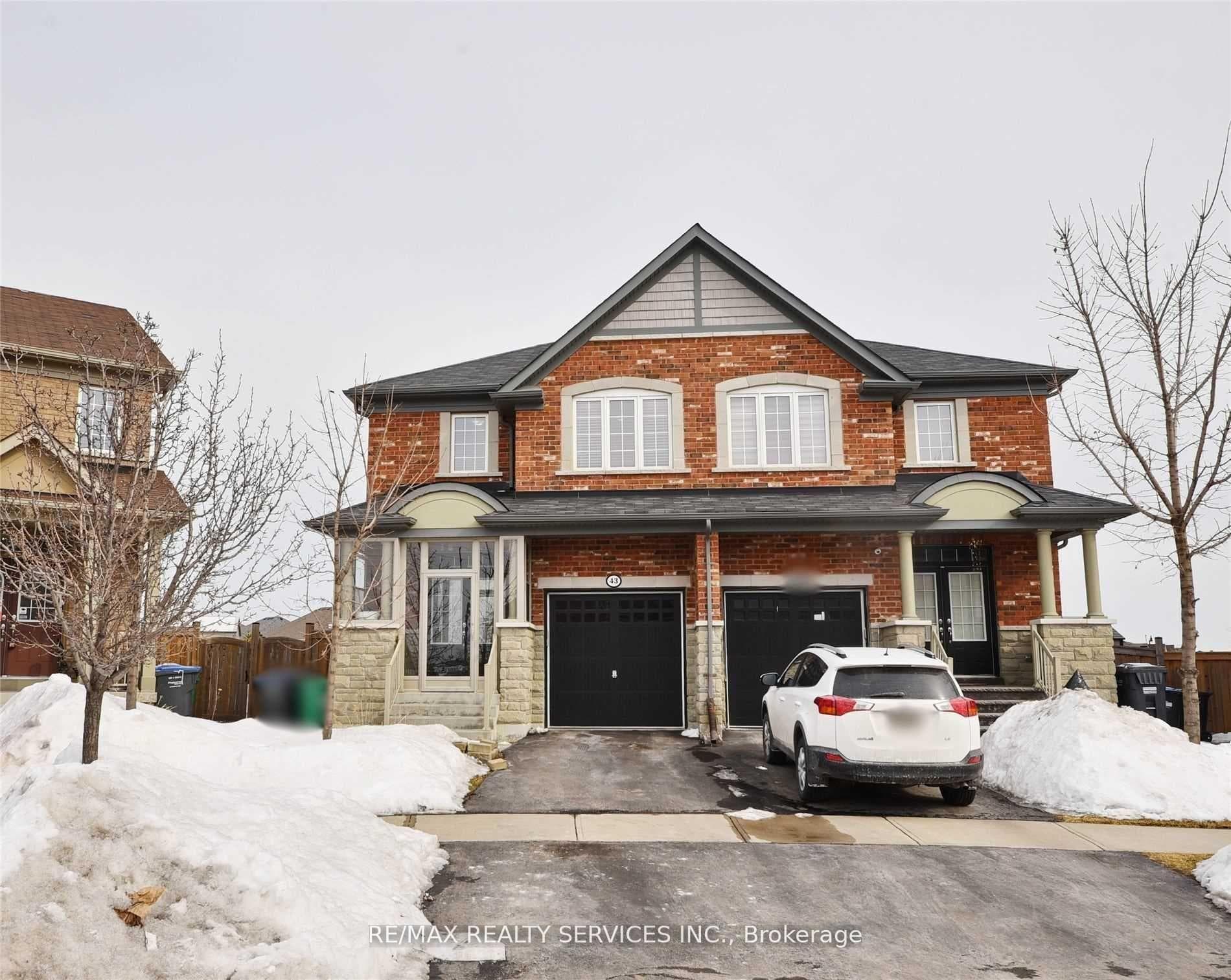 43 Sussexvale Drive, Brampton, ON L6R 3R5 - Photo 1