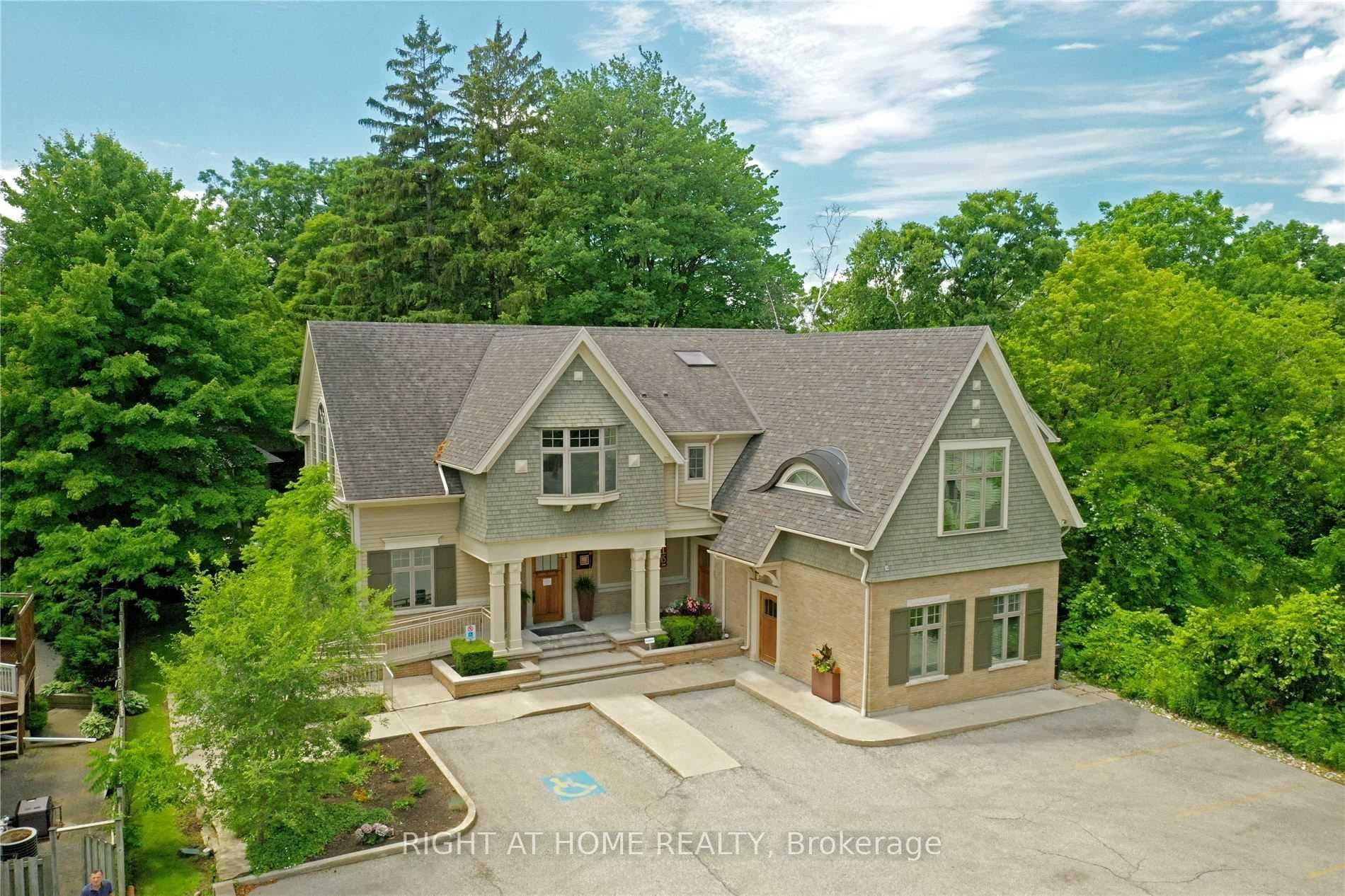 1440 Hurontario Street, Mississauga, ON L5G 3H4 - Photo 1