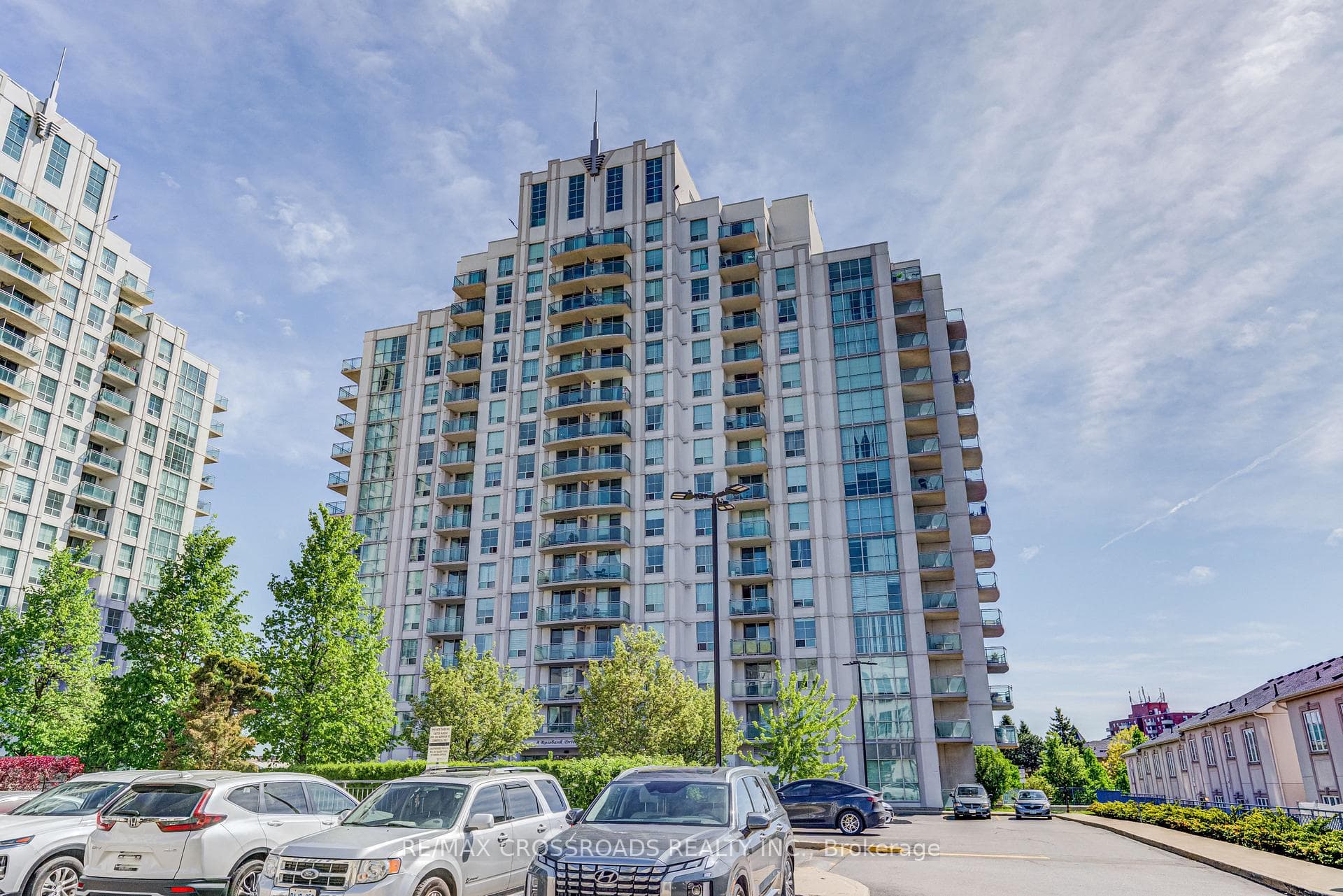 8 Rosebank Drive Unit 11H, Scarborough (Morningside / West Hill), ON M1B 5Z3 - Photo 1