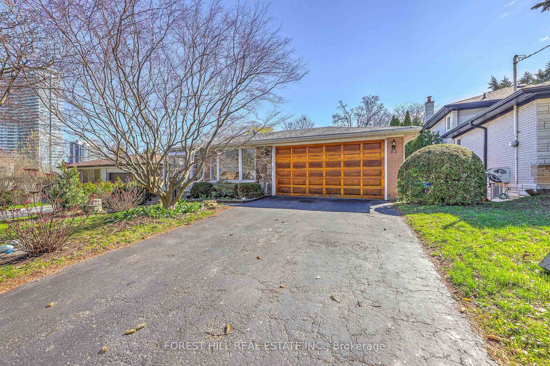 63 Hopperton Drive, Bridle Path / York Mills / Hoggs Hollow, ON M2L 2S7 - Photo 1