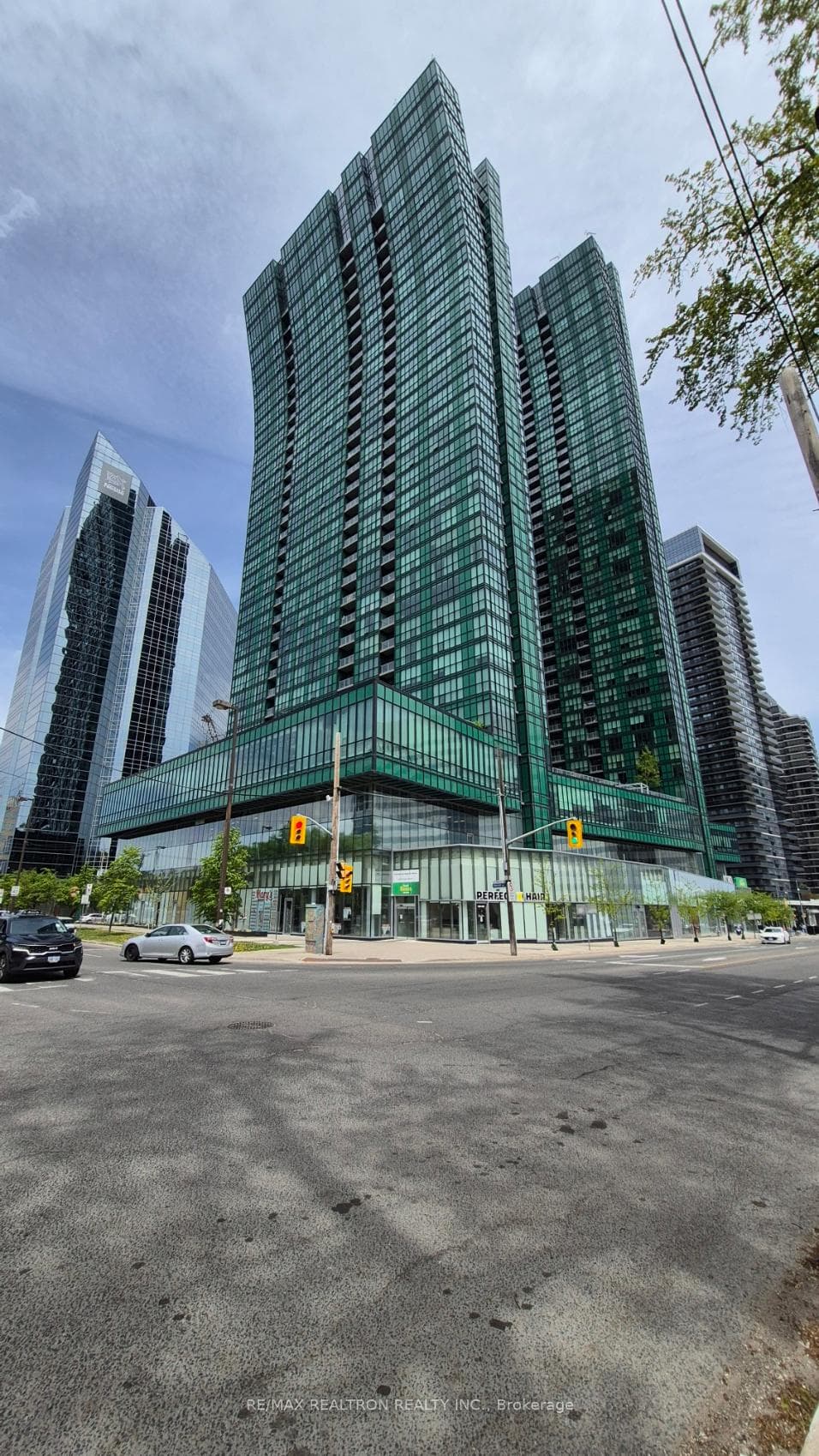 11 Bogert Avenue Unit 2304, Toronto C07