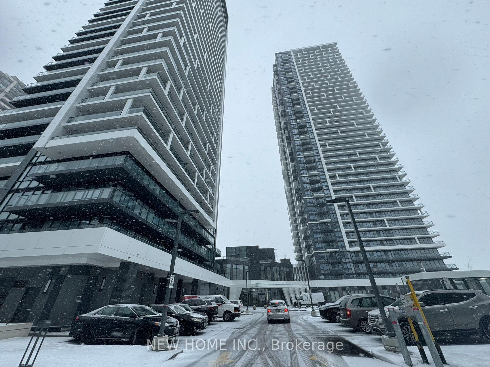 8 Water Walk Drive Unit 802, Markham, ON L3R 6L4 - Photo 1