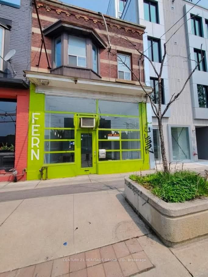 1596 Queen Street, Riverdale / Leslieville, ON M4L 1E5 - Photo 1