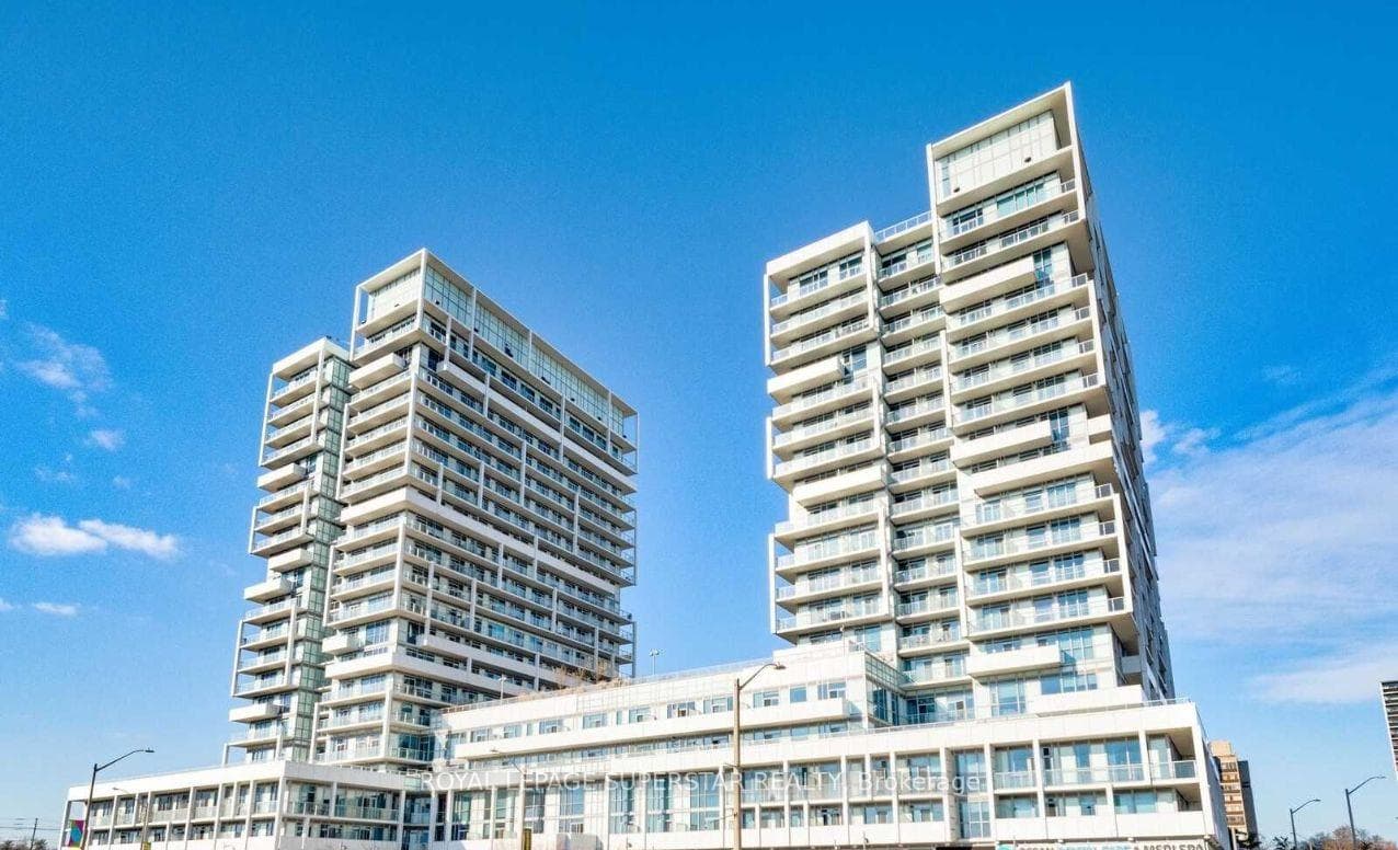 65 SPEERS Road Unit 208, Oakville, ON L6K 0J1 - Photo 1