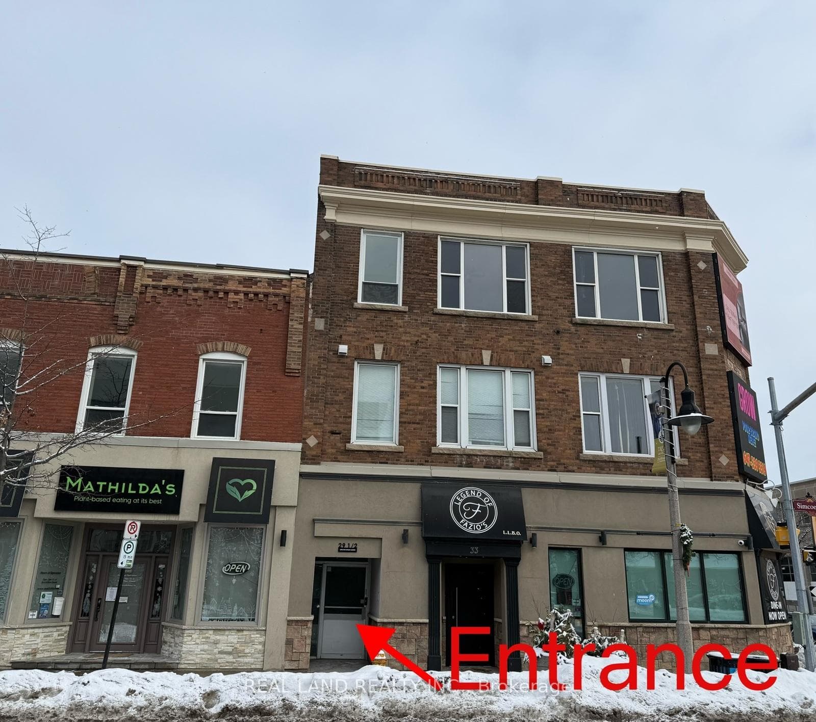 29 1/2 Simcoe Street Unit 1A, Oshawa, ON L1H 4G2 - Photo 1