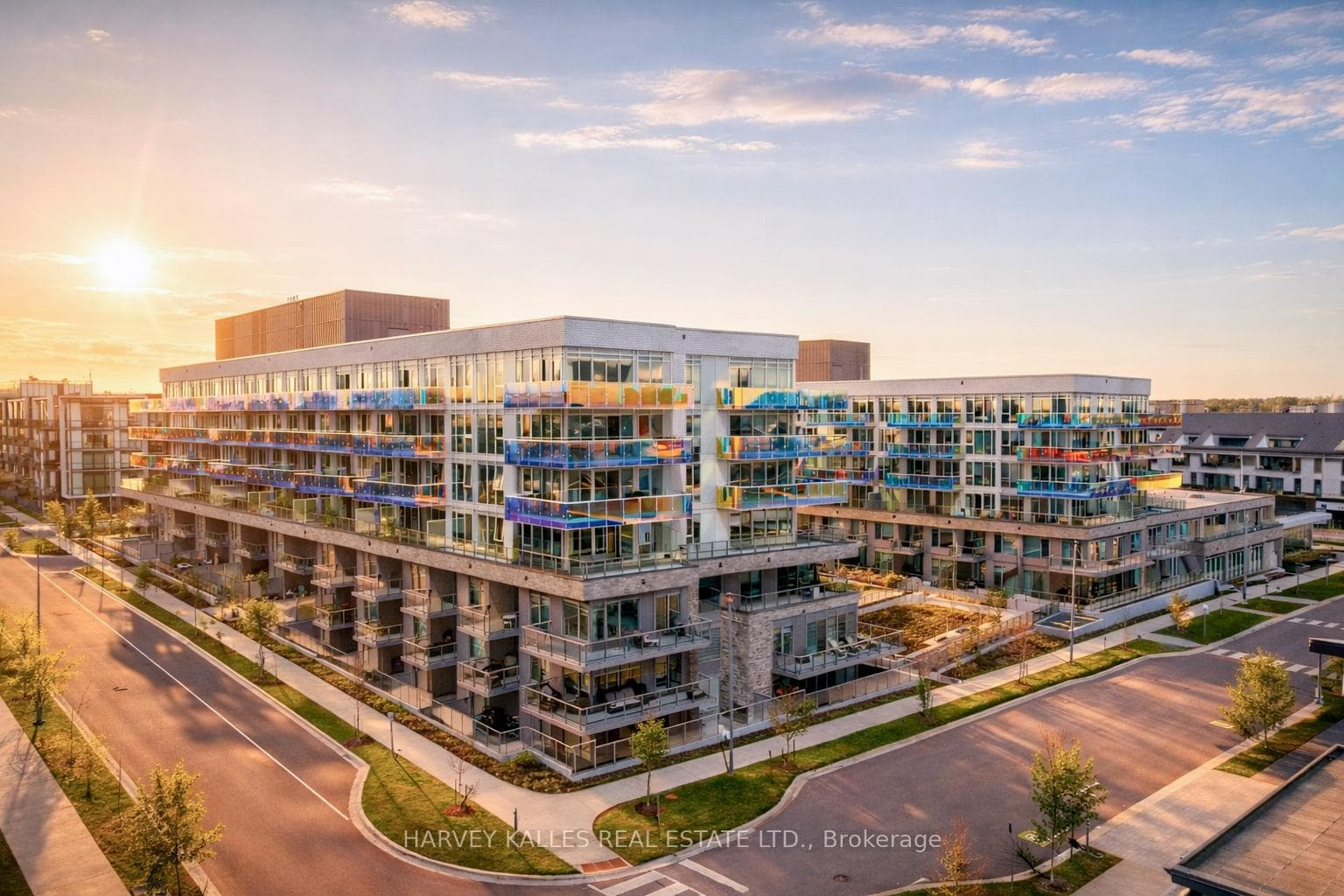 333 Sunseeker Avenue Unit 303, Innisfil