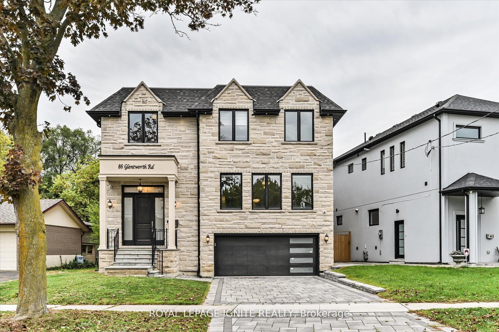 86 Glentworth Road, Hillcrest Village / Bayview Village, ON M2J 2E8 - Photo 1