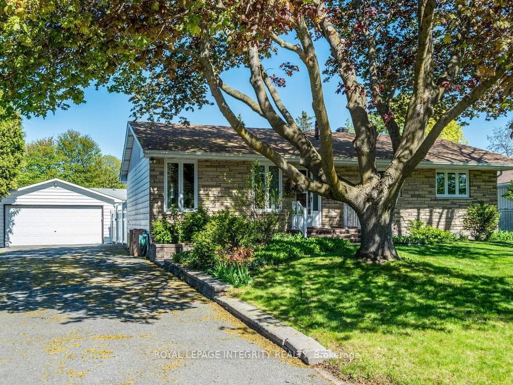 55 Overlake Drive, Cityview - Parkwoods Hills - Rideau Shore