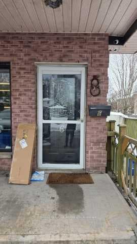 677 Marksbury Road Unit 6, Pickering, ON L1W 2T3 - Photo 1