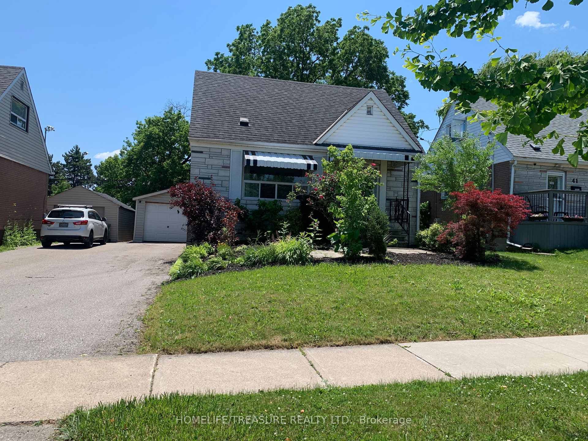 43 ALLENBY Avenue, Etobicoke (West Mall / Rexdale), ON M9W 1S5 - Photo 1