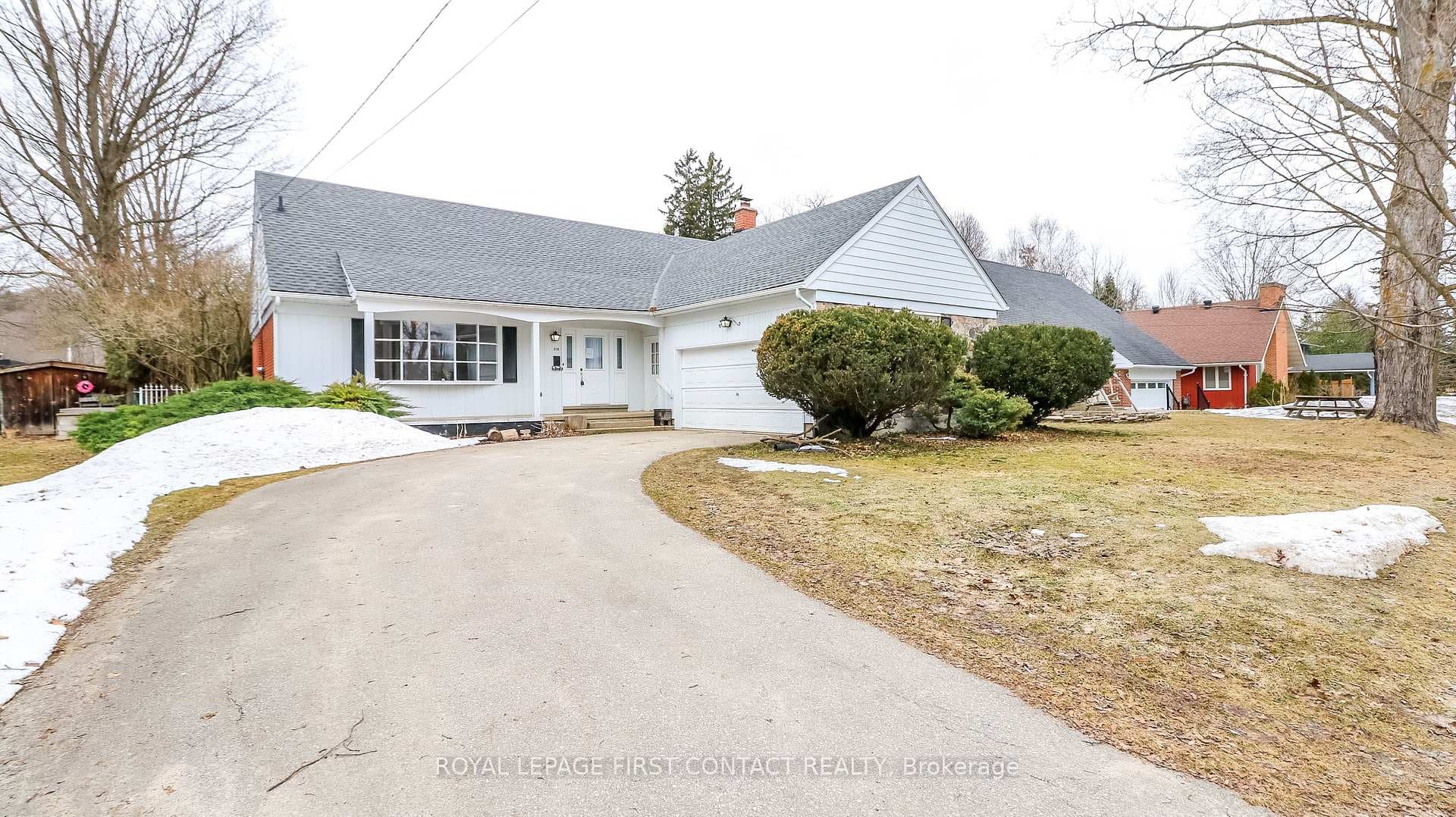 518 4th Avenue, Owen Sound, ON N4K 4V4 - Photo 1