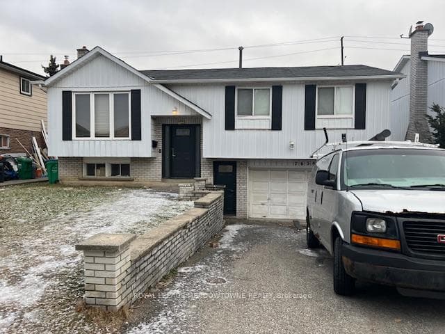 7638 Benavon Road, Mississauga, ON L4T 3G3 - Photo 1