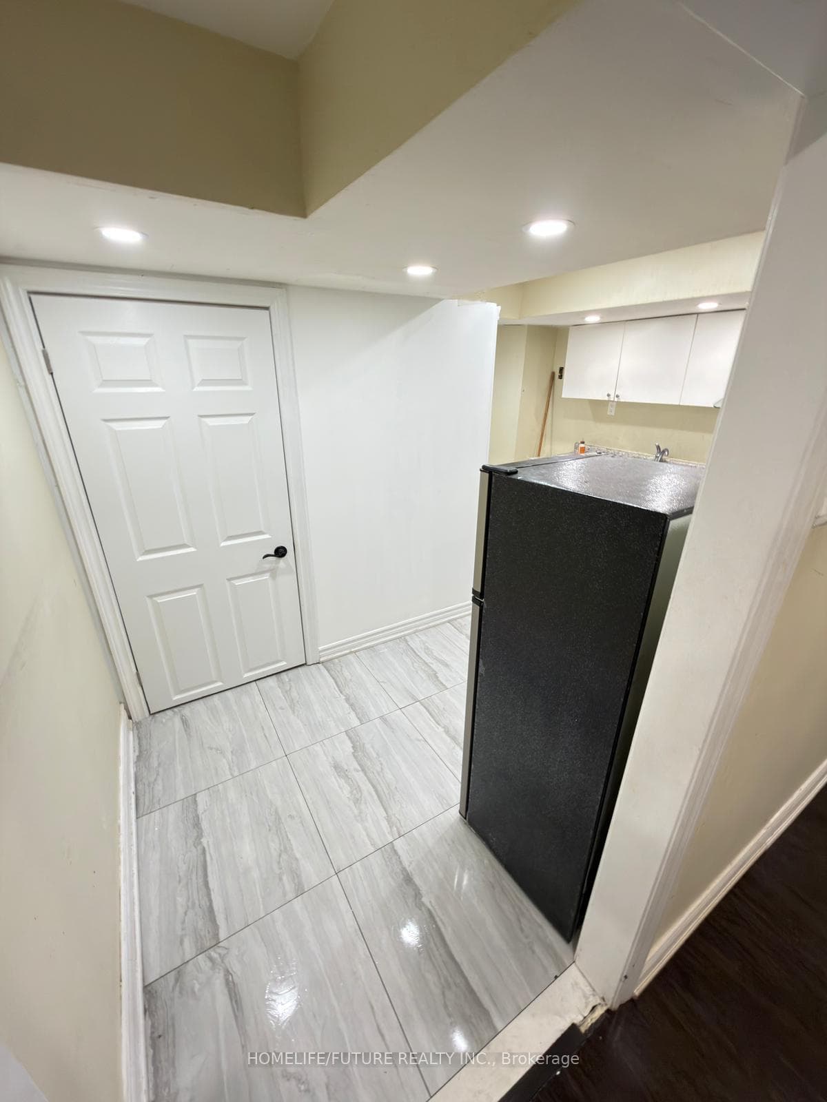 35 Mantis Road Unit Bsmt, Scarborough (Morningside / West Hill), ON M1X 1Y3 - Photo 1
