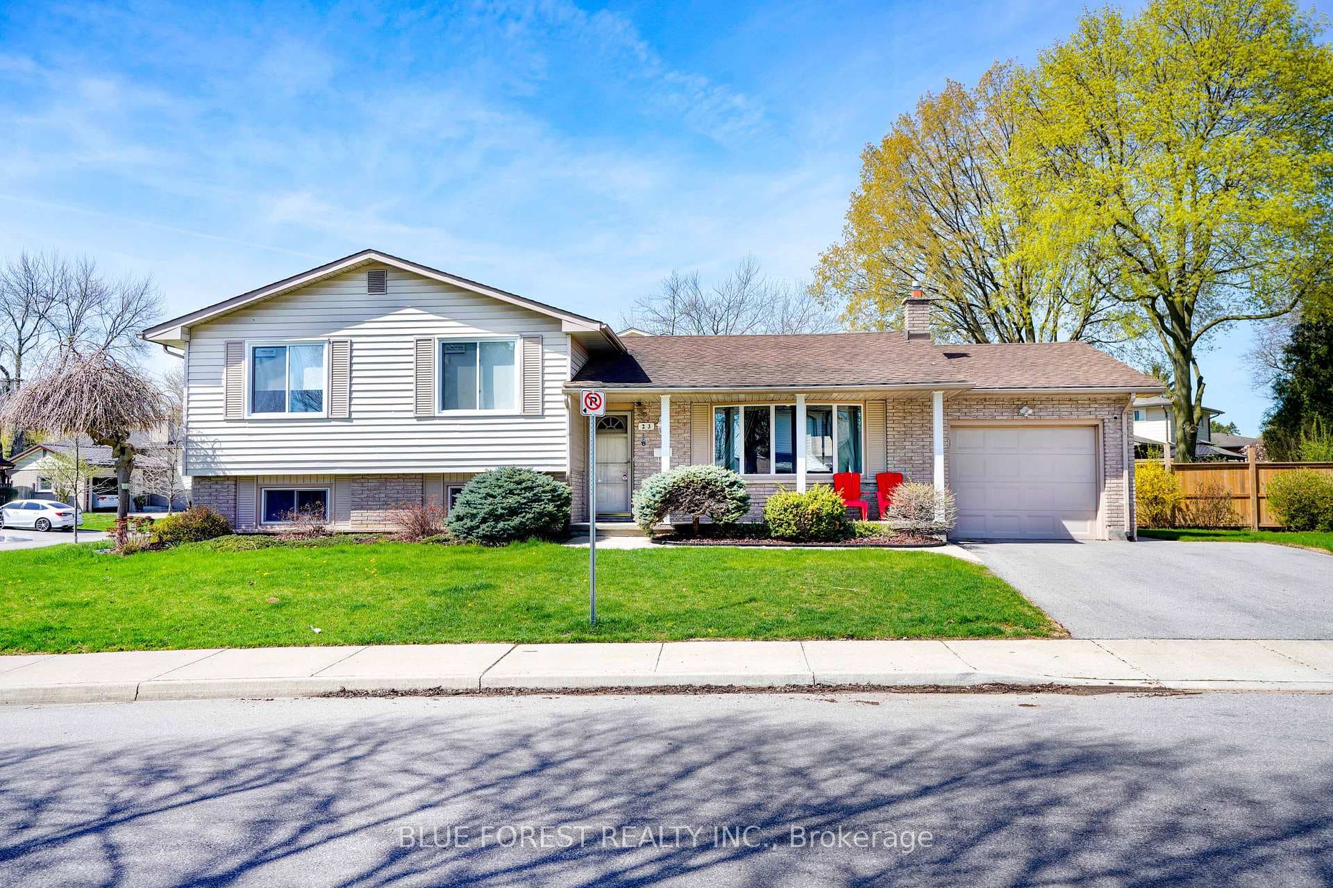 23 Fox Mill Crescent, London South, ON N6J 2B3 - Photo 1