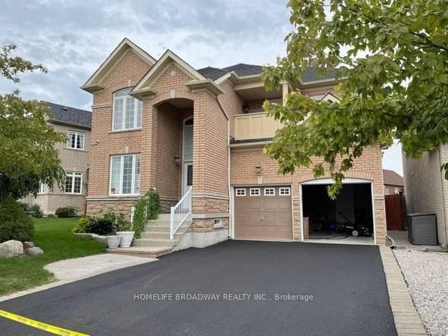 48 Townwood Drive, Richmond Hill, ON L4E 4S9 - Photo 1