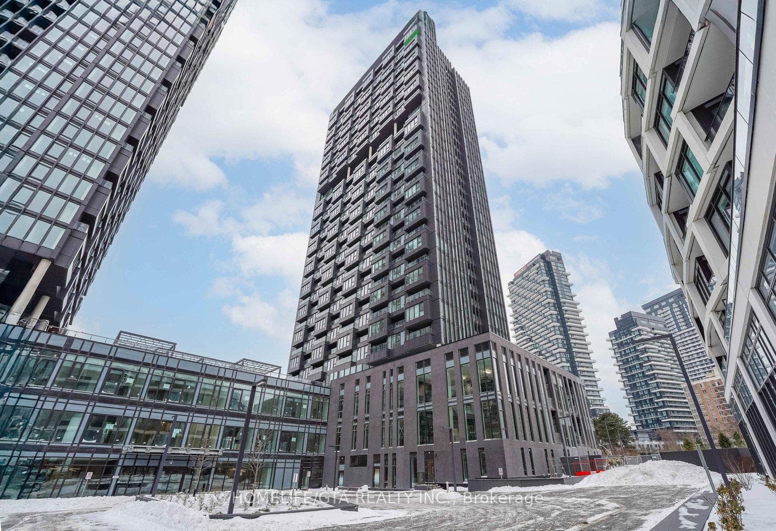 1 Quarrington Lane Unit 3701, Don Mills / Parkwoods / Victoria Village, ON M3C 0S4 - Photo 1