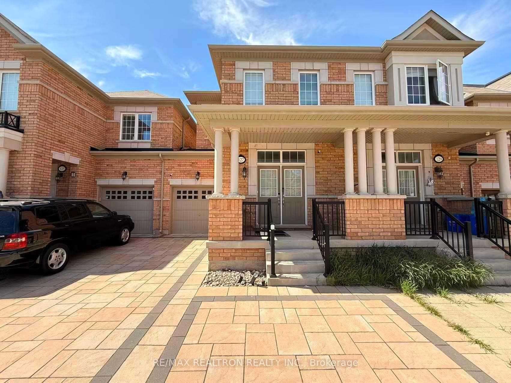 127 Orchardcroft Road, Oakville
