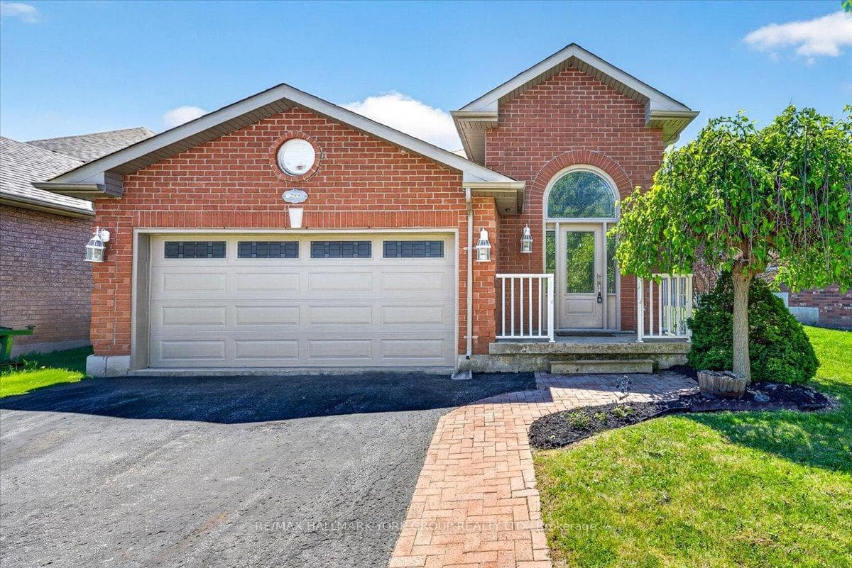 1284 Gina Street, Innisfil