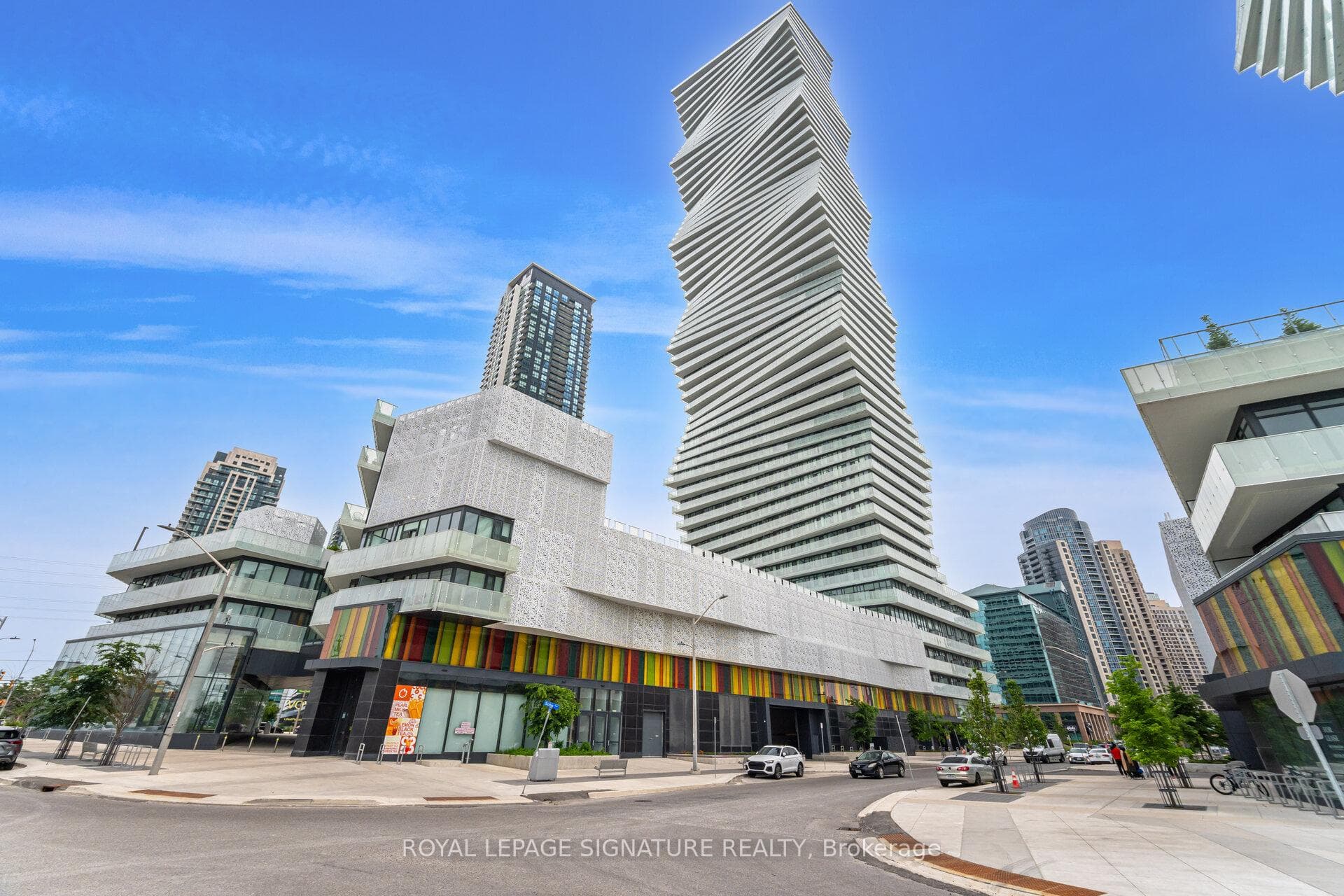 3900 Confederation Parkway Unit 3006, Mississauga, ON L5B 0M3 - Photo 1