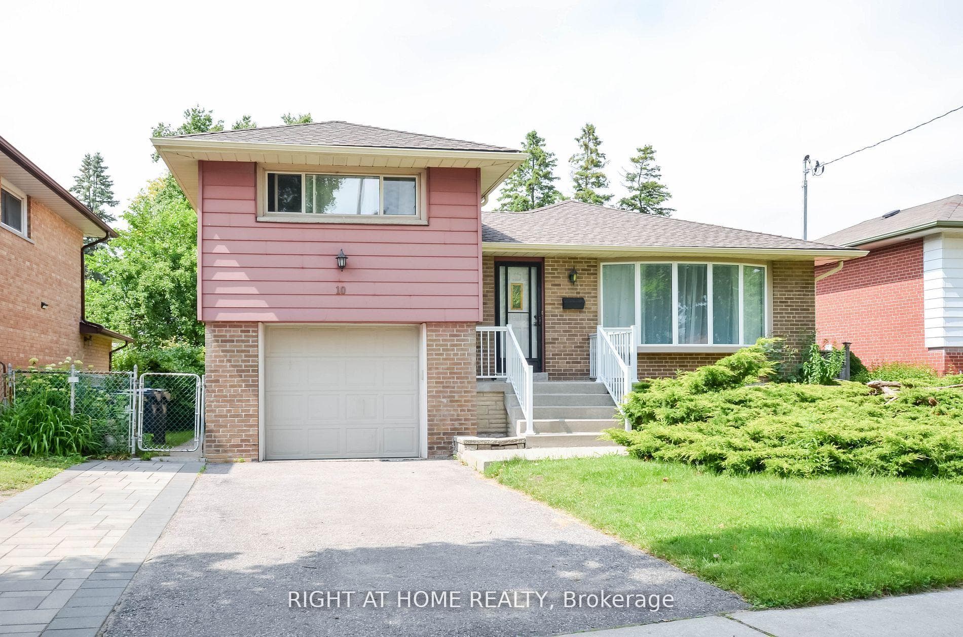 10 Amulet Street, Scarborough Village / Eglinton East, ON M1T 2E4 - Photo 1