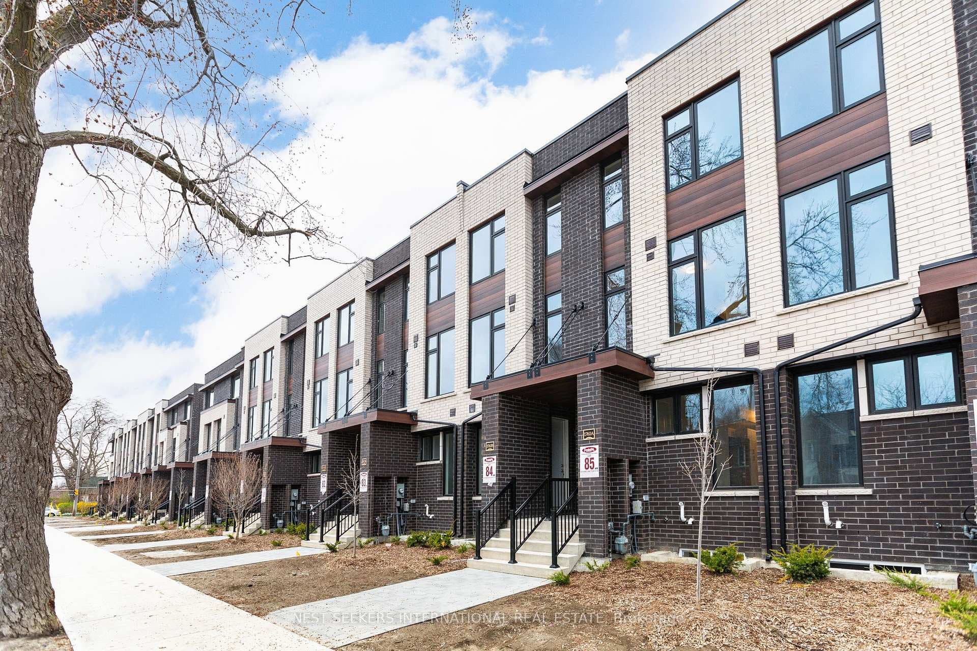 1760A Lawrence Avenue Unit 85, York / Weston, ON M6L 3C4 - Photo 1