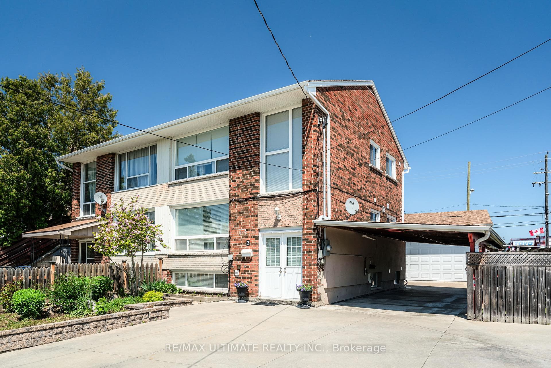 2 George Anderson Court, York / Weston, ON M6M 2Z4 - Photo 1
