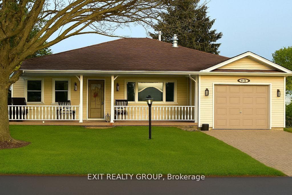 1 Quaker Court, Prince Edward County