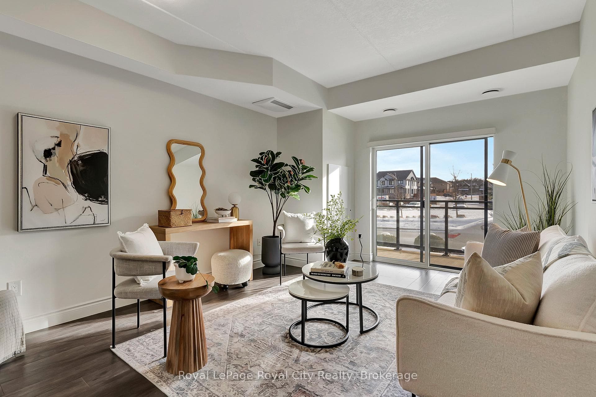 17 Kay Crescent Unit 103, Guelph