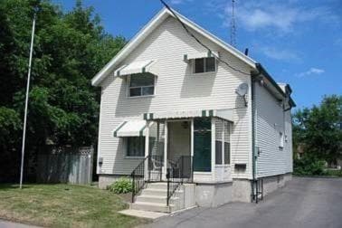 89 Centre Street Unit Main Floor, Richmond Hill, ON L4C 1A3 - Photo 1