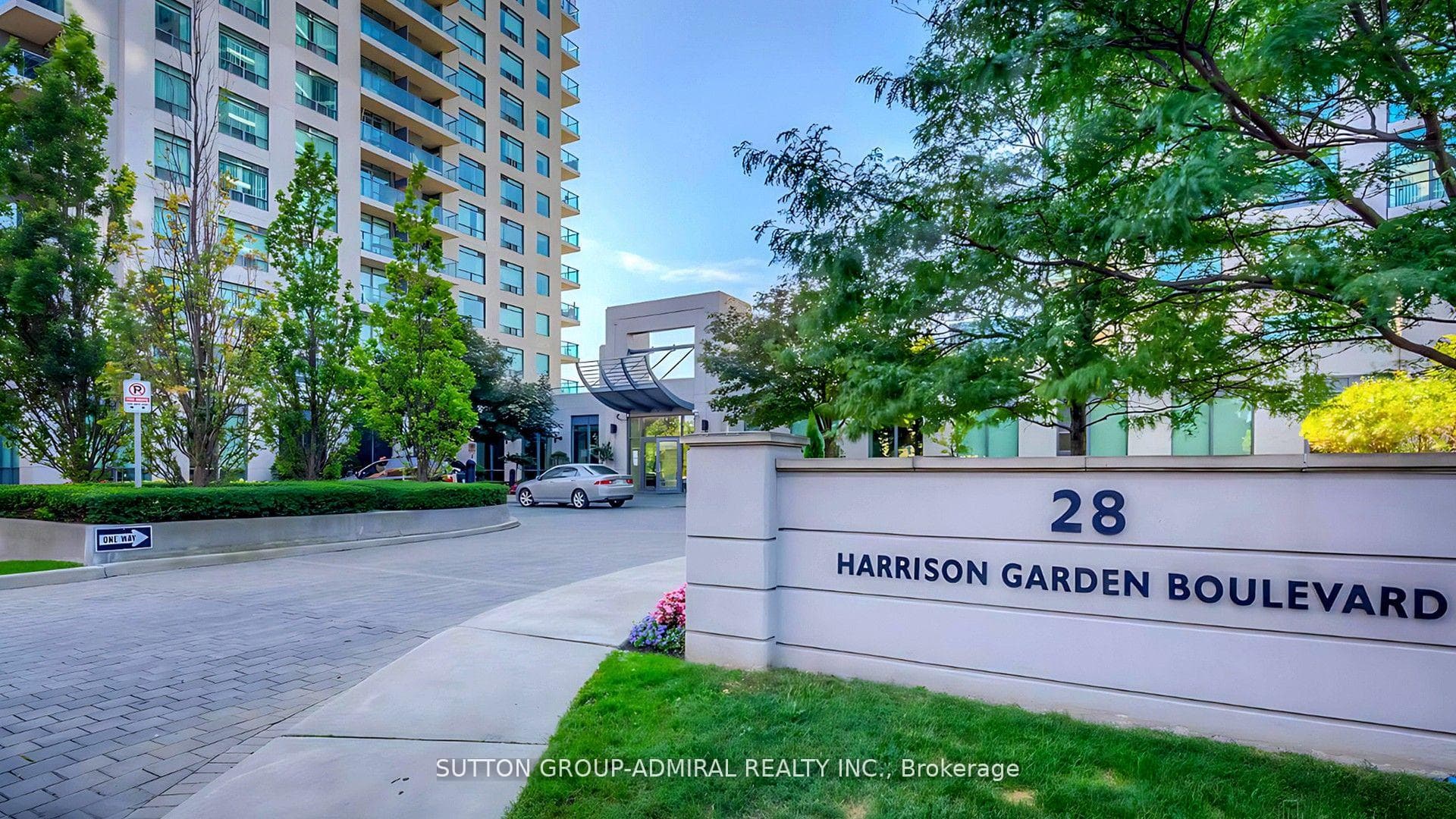28 Harrison Garden Boulevard Unit 1006, Willowdale / Newtonbrook, ON M2N 7B5 - Photo 1