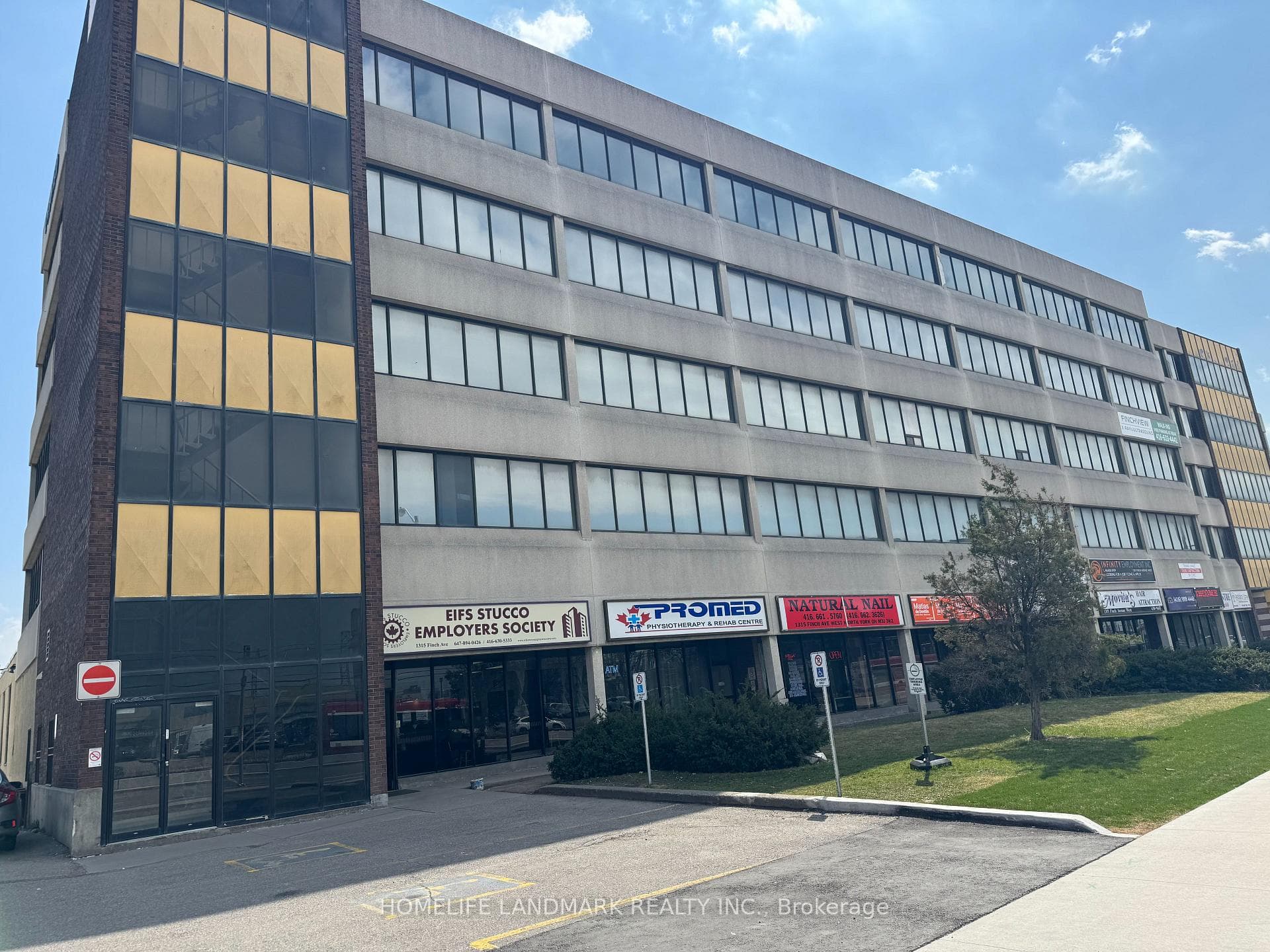 1315 Finch Avenue, Downsview / Black Creek, ON M3J 2G6 - Photo 1