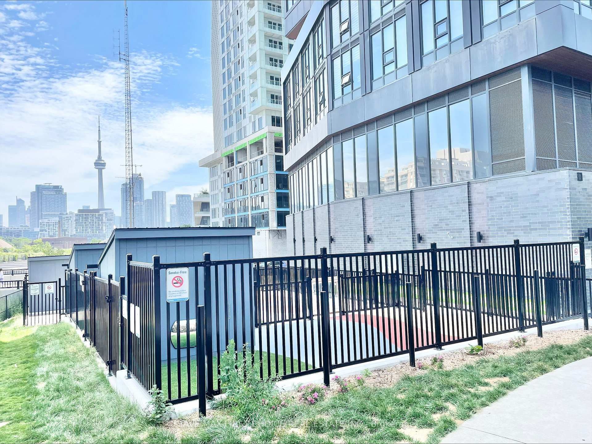 19 Western Battery Road Unit 1705, Toronto C01