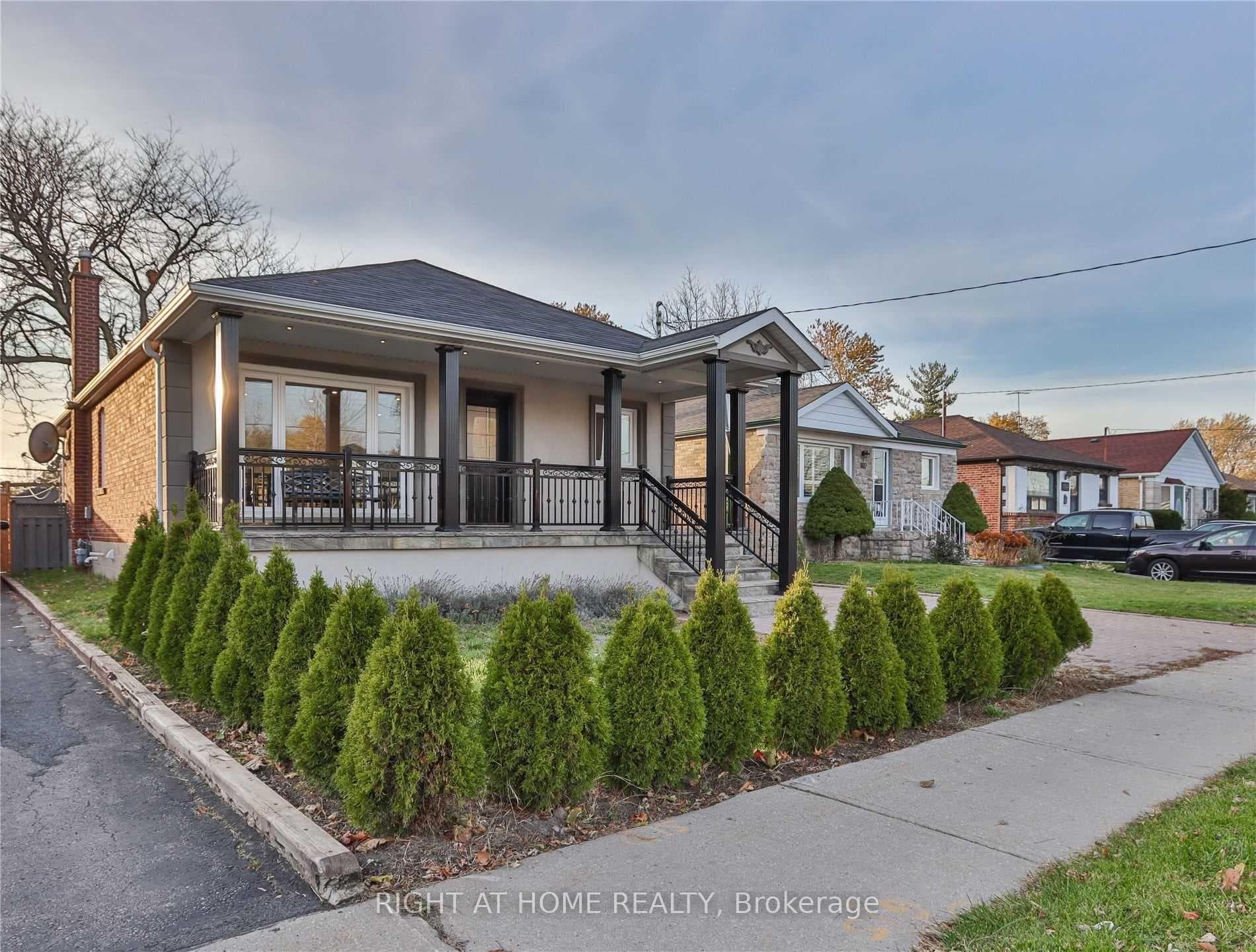 100 Ellington Drive Unit Lower, Dorset Park / Kennedy Park, ON M1R 3Y1 - Photo 1