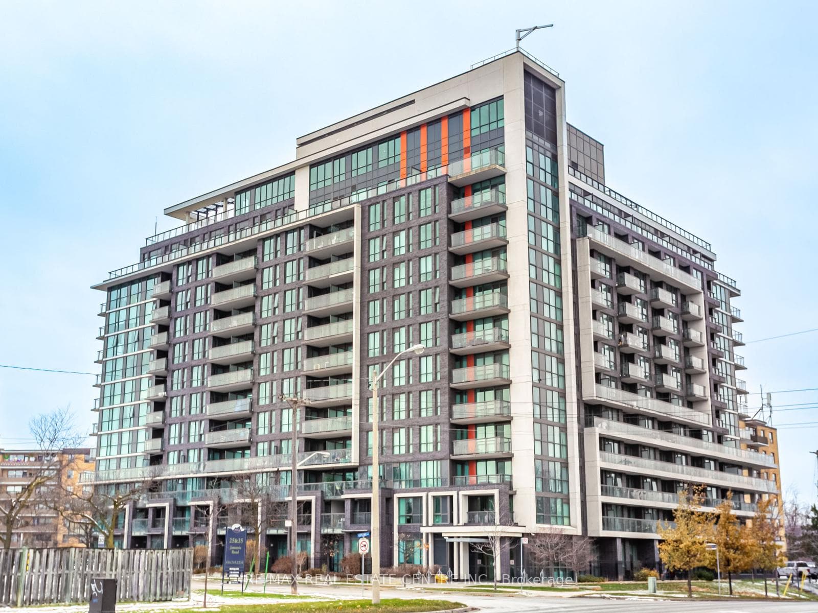 80 Esther Lorrie Drive Unit 720, Etobicoke (West Mall / Rexdale), ON M9W 4V1 - Photo 1