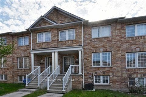 180 Brickworks Lane Unit 2, Bloor West Village / Swansea, ON M6N 5H7 - Photo 1
