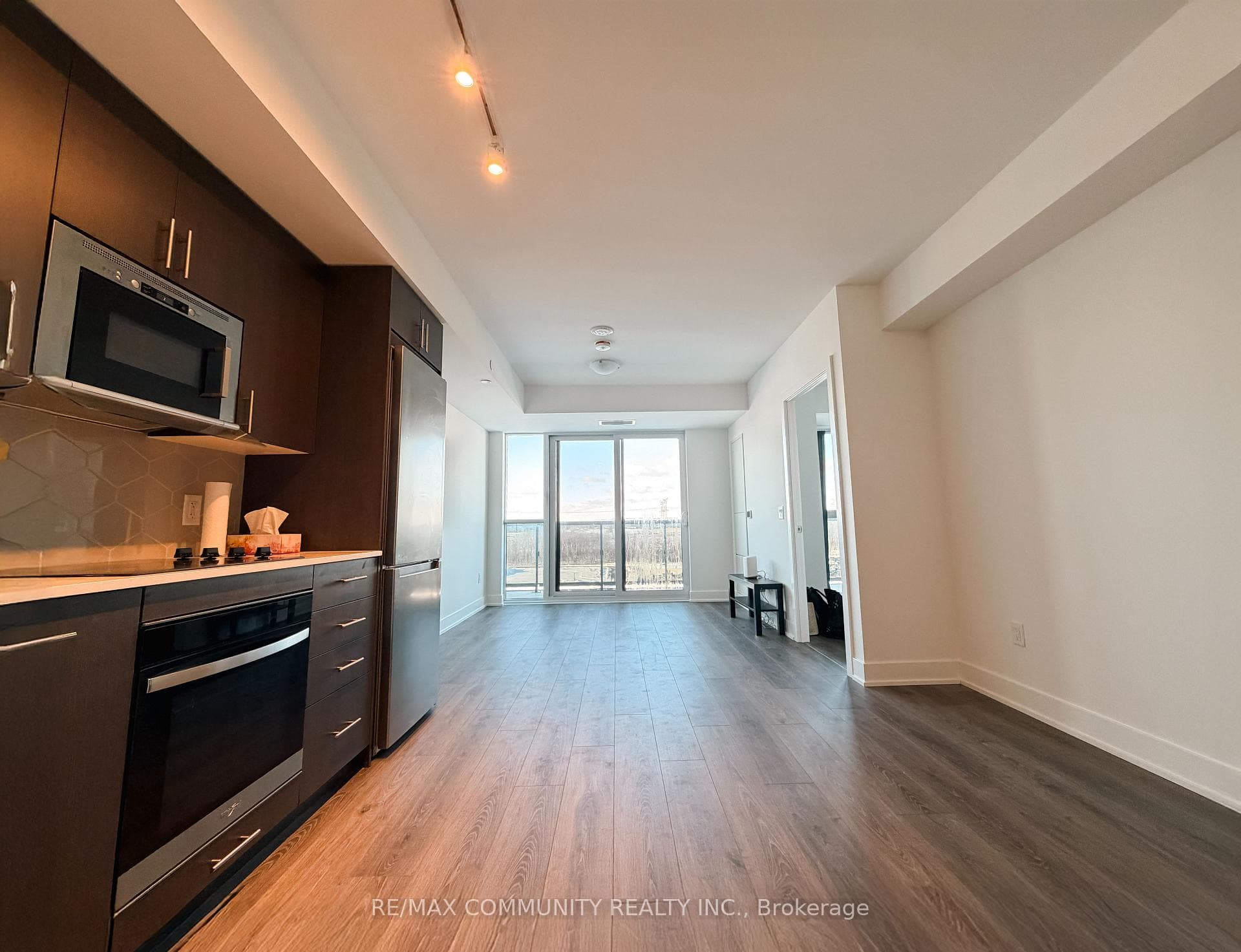 2545 Simcoe Street Unit 1136, Oshawa, ON L1L 0W3 - Photo 1