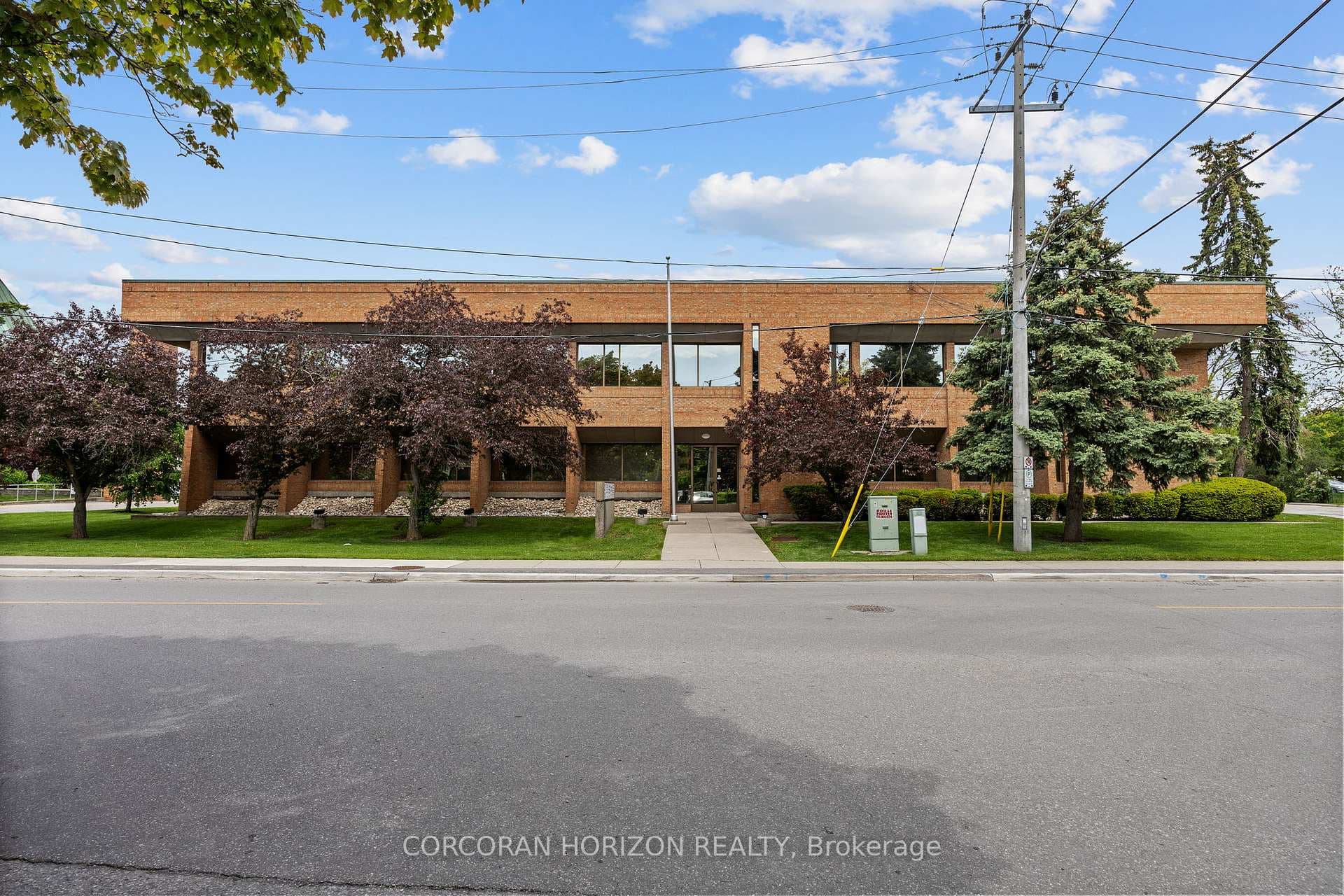 21 Dunlop Street, Richmond Hill, ON L4C 2M6 - Photo 1