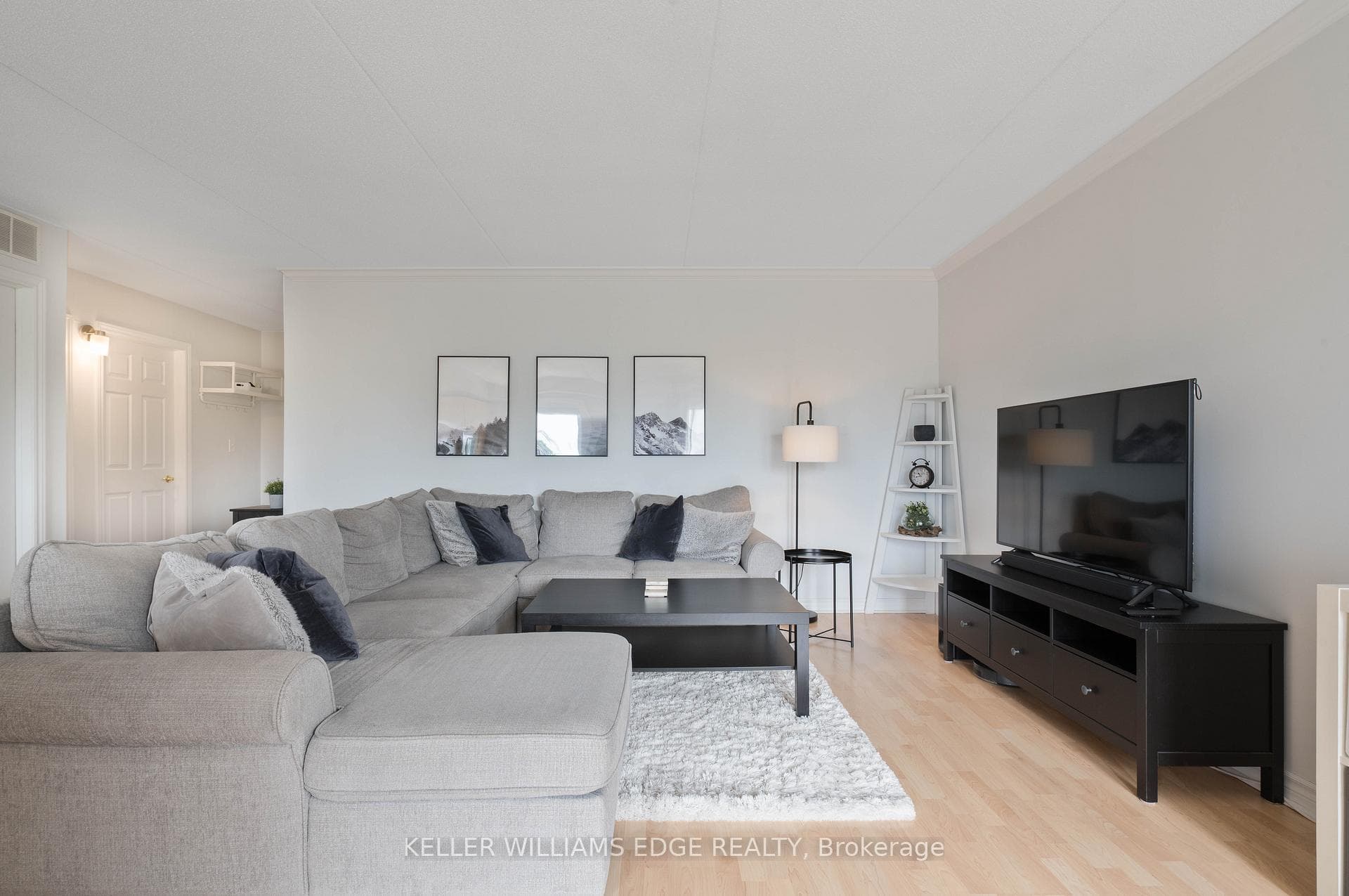 4450 Fairview Street Unit 304, Burlington, ON L7L 7K7 - Photo 1