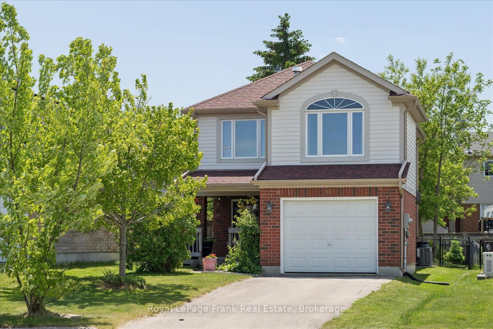 31 Lang Court, Kawartha Lakes, ON K9V 6E5 - Photo 1