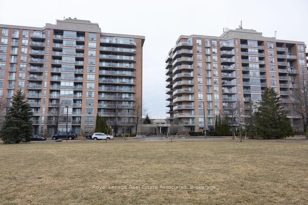 1150 Parkwest Place Unit 104, Mississauga, ON L5E 3K4 - Photo 1