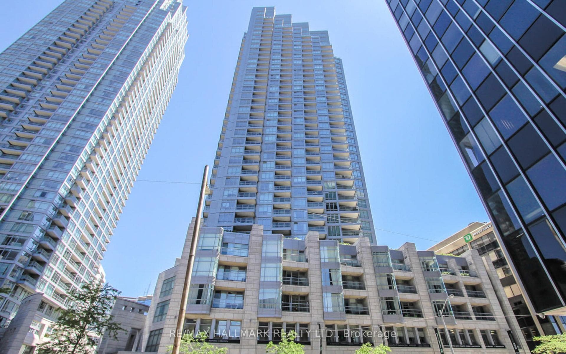 2181 Yonge Street Unit 1206, Leaside / Davisville, ON M4S 3H7 - Photo 1
