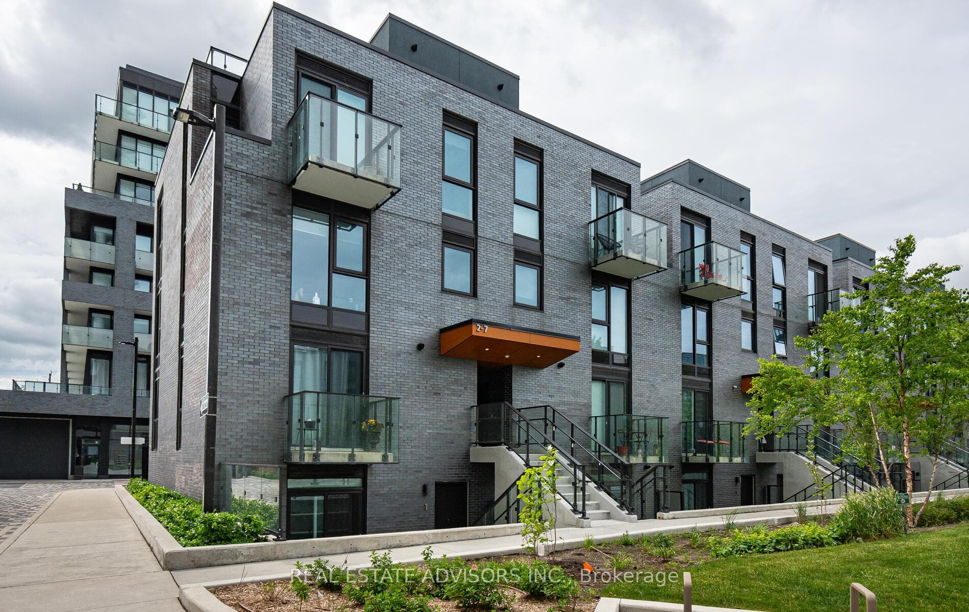 15 Brin Drive Unit 3, Toronto W08