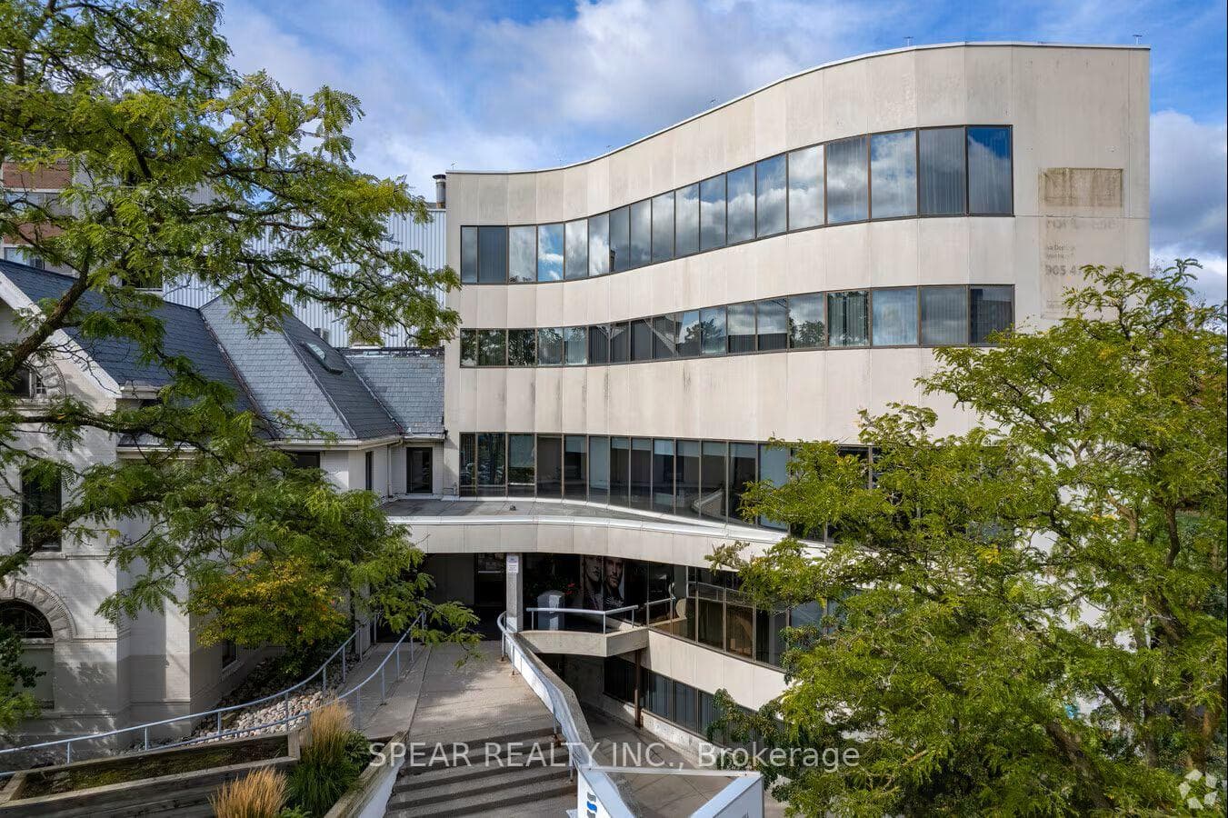 10350 Yonge Street Unit 103, Richmond Hill, ON L4C 5K9 - Photo 1