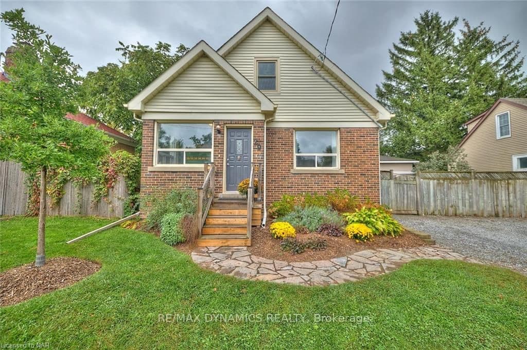 29 BLAIR Crescent, St. Catharines, ON L2P 3A9 - Photo 1