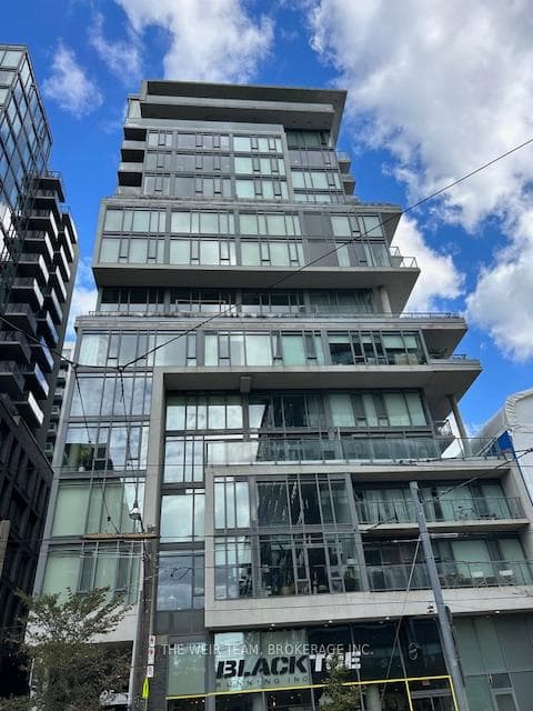 95 Bathurst Street Unit 815, Downtown Toronto / Waterfront, ON M5V 0H7 - Photo 1