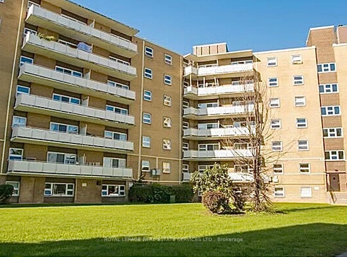 32 Carluke Crescent Unit 103, Bridle Path / York Mills / Hoggs Hollow, ON M2L 2J3 - Photo 1